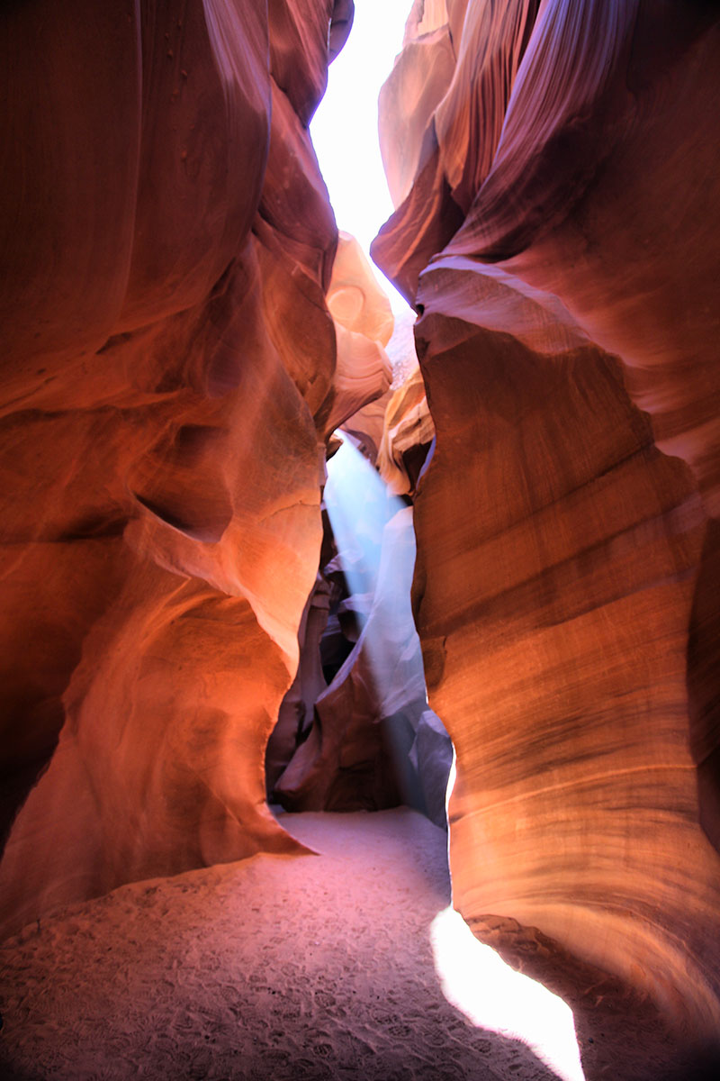 Lower Antelope Canyon light shaft